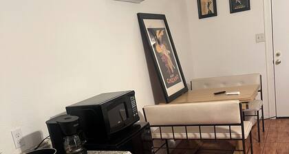 King Master Suite Studio