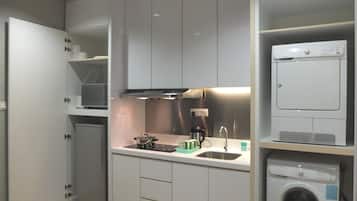 Refrigerador, microondas y horno