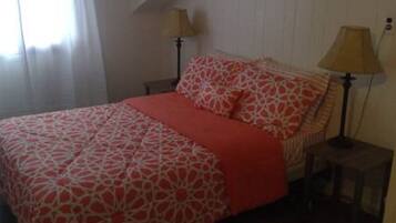 3 dormitorios, tabla de planchar con plancha, wifi gratis y ropa de cama