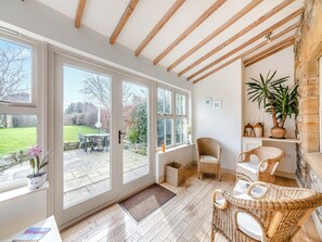 Interior - 2 bedroom accommodation in Newton-on-the-Moor, near Alnwick (Newton-on-the-Moor, near Alnwick)