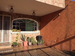 Entrada de la propiedad