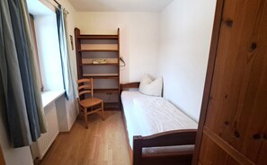 2 chambres, accĂšs Internet, draps fournis