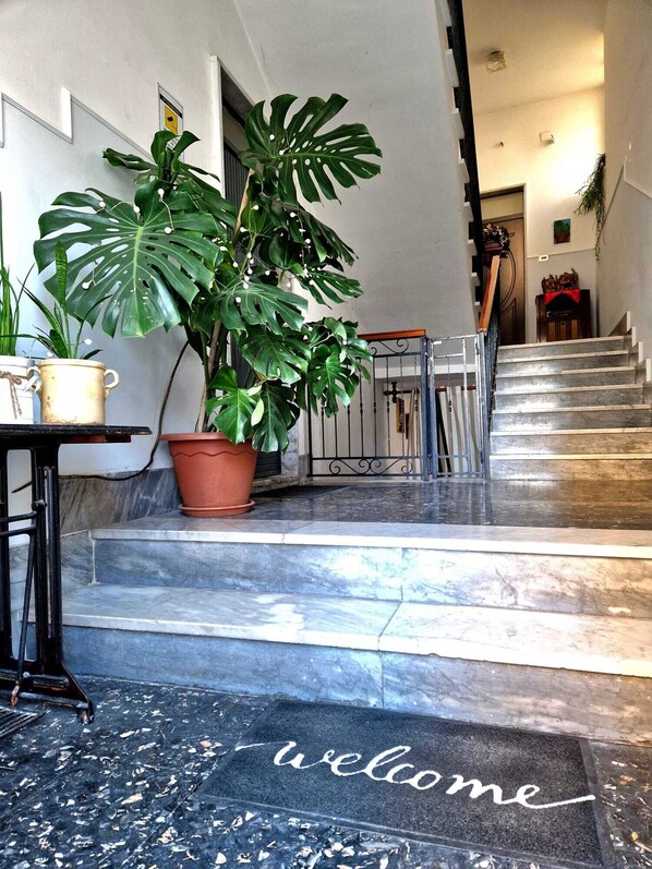 Interior - Palazzo Di Donna Loft panoramic terrace strategic parking Pompeii, Amalfi (Sant'Egidio del Monte Albino)
