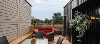 Maison de ville spacieuse avec terrasse sur le toit 4BR près de DT