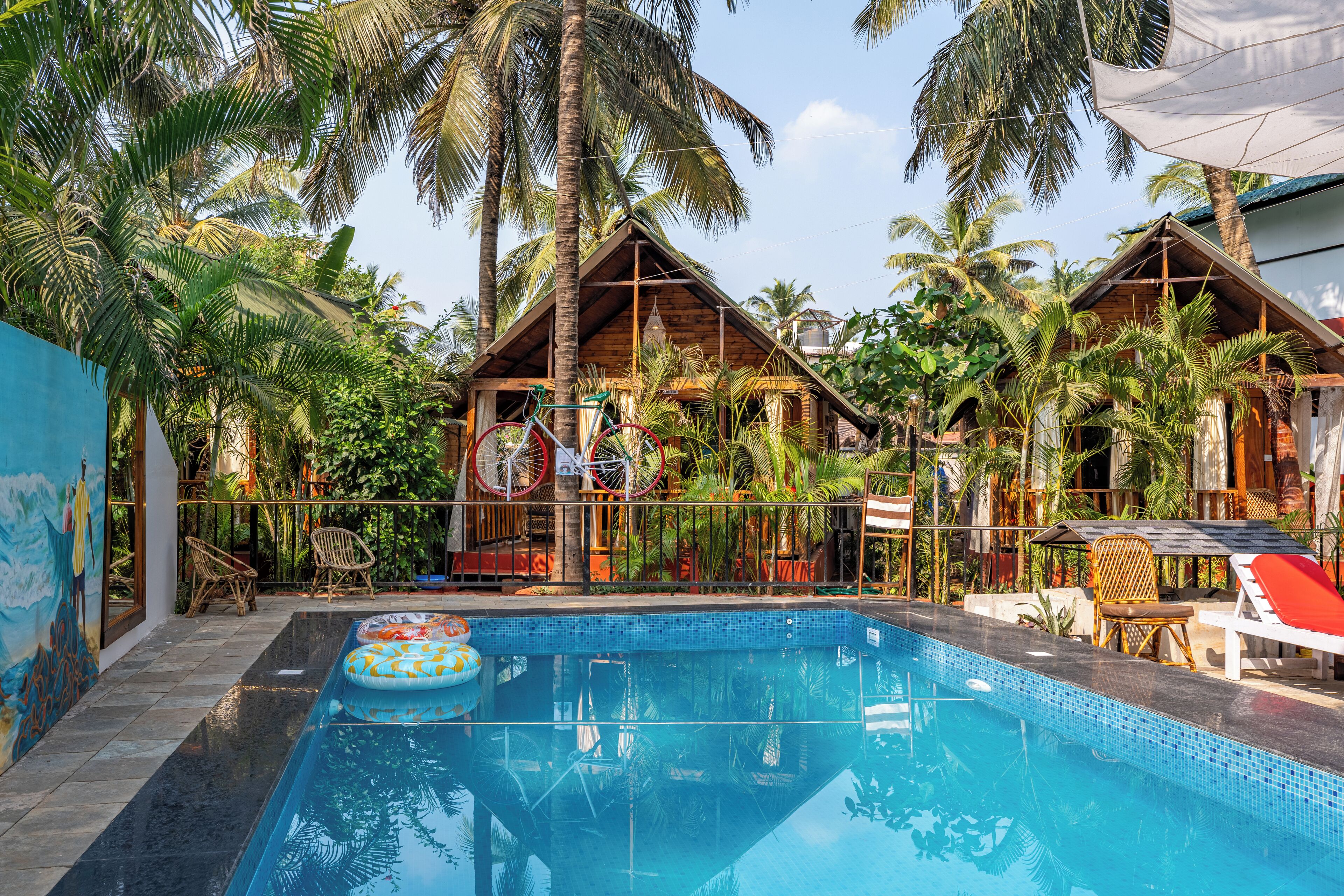 Garden Hut | Free WiFi, bed sheets