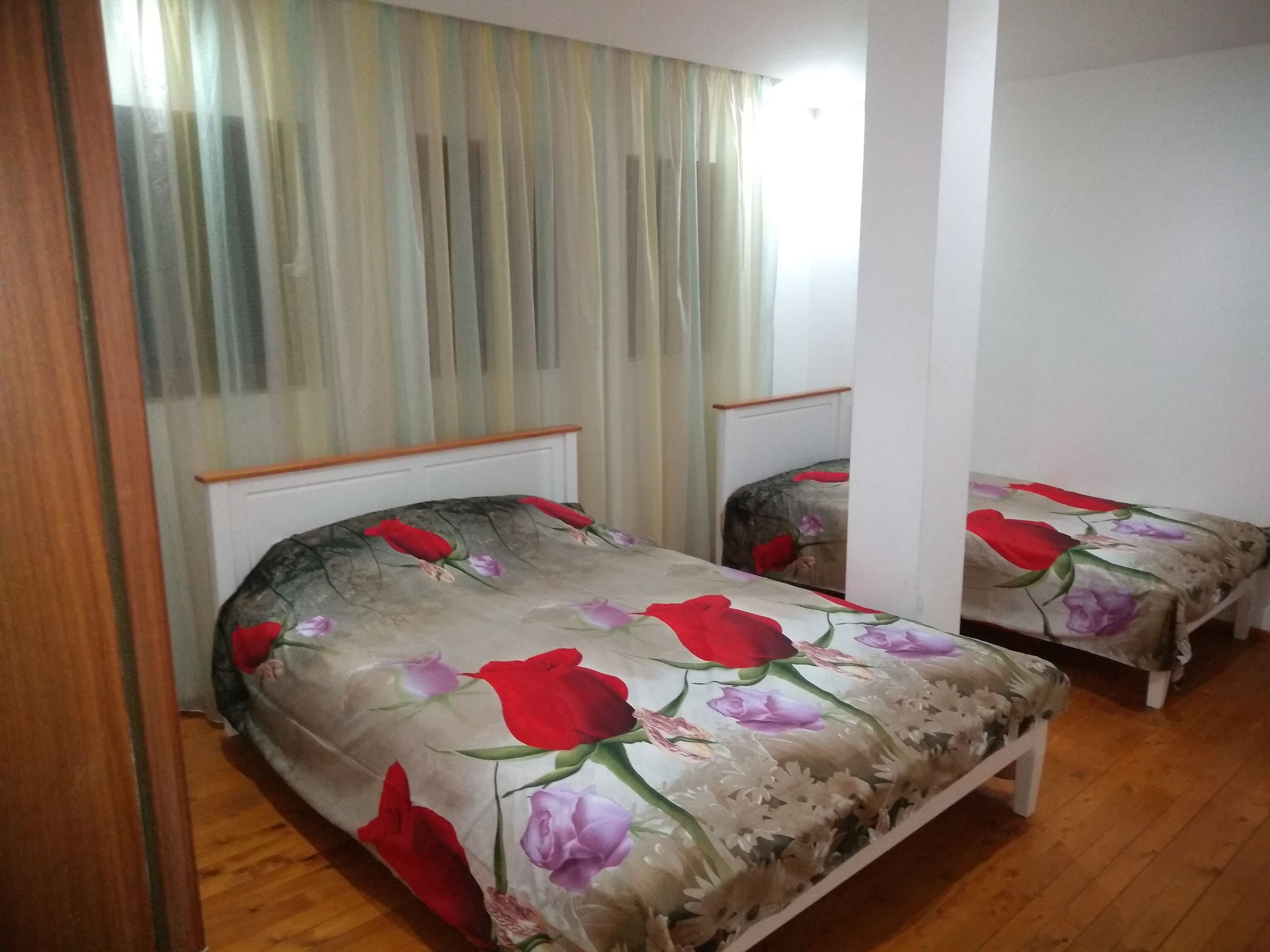 Villa, Mountain View | 5 bedrooms, desk, blackout drapes, iron/ironing board