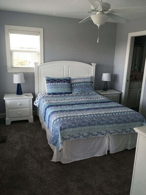 4 bedrooms, WiFi, bed sheets - Discover 'Best Day Ever': 4BR, 3BA beach house on Holden Beach, perfect for family fun! (Holden Beach)