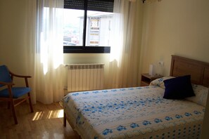 1 bedroom, iron/ironing board, travel cot, bed sheets