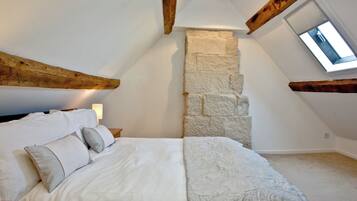 4 bedrooms, free WiFi