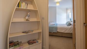 2 bedrooms, free WiFi
