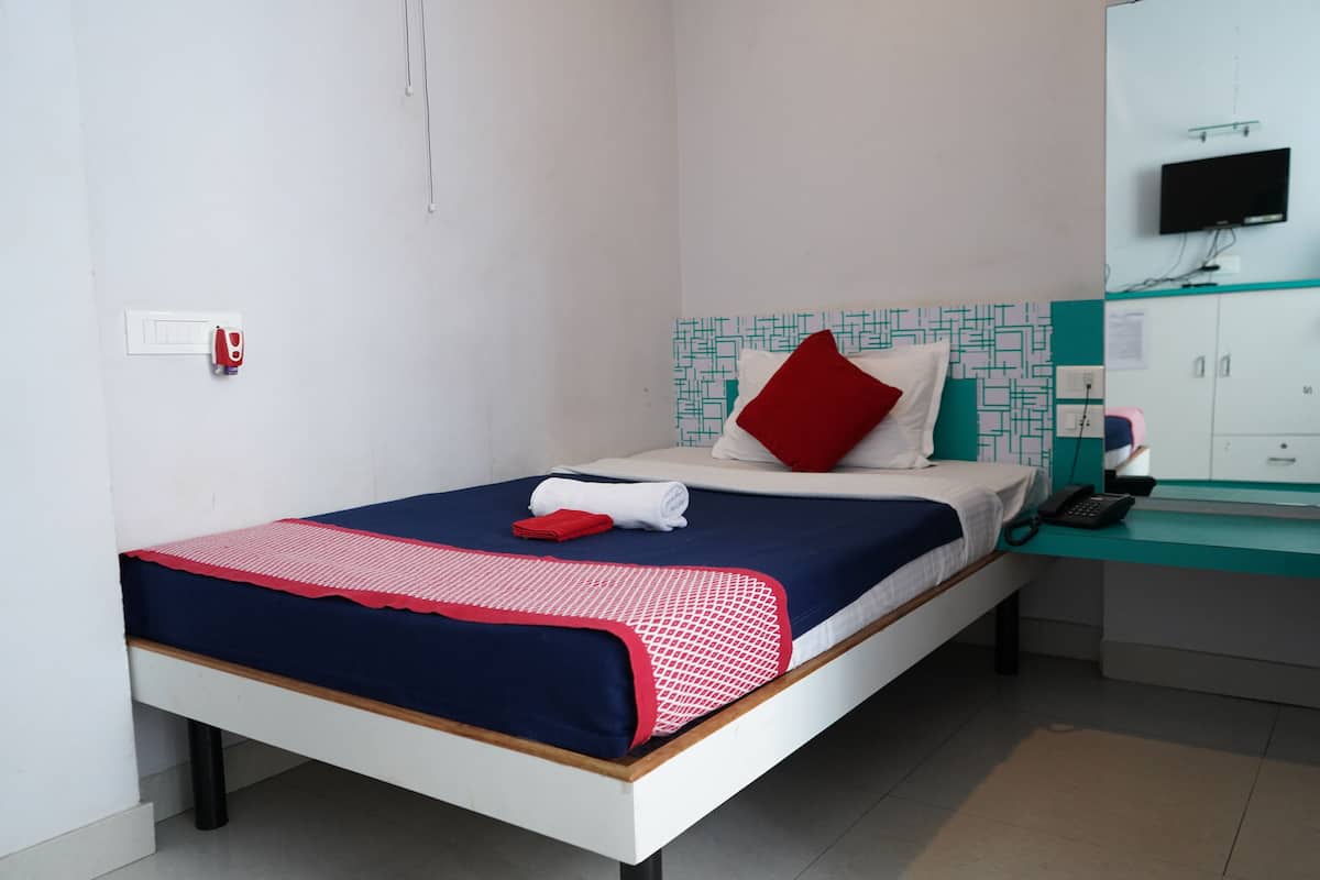 Basic Single Room, 1 Katil Bujang (Single) | Meja, kalis bunyi, seterika/papan seterika, Wi-fi percuma