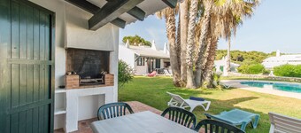 Beautiful Holiday Home in Residential Complex with Pool, Wi-Fi, Terrace and Lawn