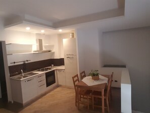 Private kitchen - Your Kimera - HUMANITAS - IEO - FORUM ASSAGO (Rozzano)