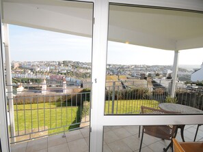Interior - 1 bedroom accommodation in Brixham (Brixham)