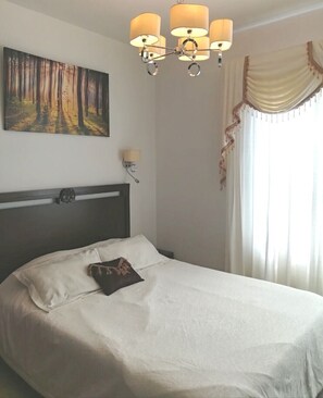 1 bedroom, WiFi, bed sheets, wheelchair access