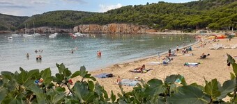 Comfortable villa in Punta Montgó with spectacular views, pool and garden