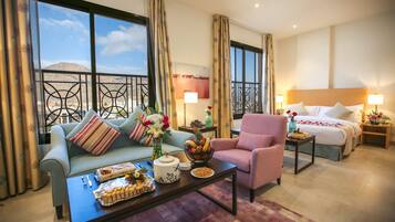 2 habitaciones, caja de seguridad en la habitación y insonorización