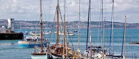 Marina/club náutico