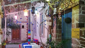 Standard-dobbeltværelse | Haveudsigt