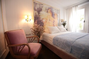 Soundproofing, iron/ironing board, free WiFi, bed sheets