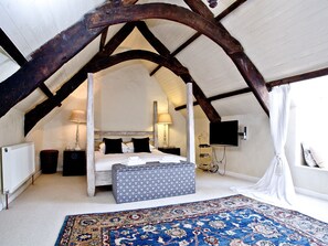 3 chambres, Wi-Fi gratuit, draps fournis