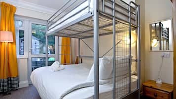 3 bedrooms, free WiFi