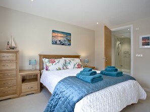 2 bedrooms, free WiFi