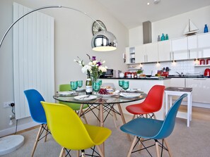 Dining - Sunset Bay - 31 Horizon View (Westward Ho!)