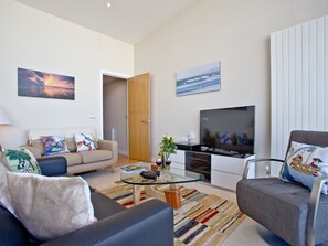 Netflix, streaming services - Sunset Bay - 31 Horizon View (Westward Ho!)