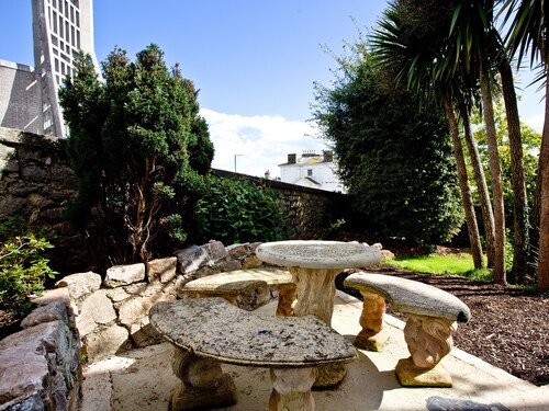 Devon Villa Garden Apartment