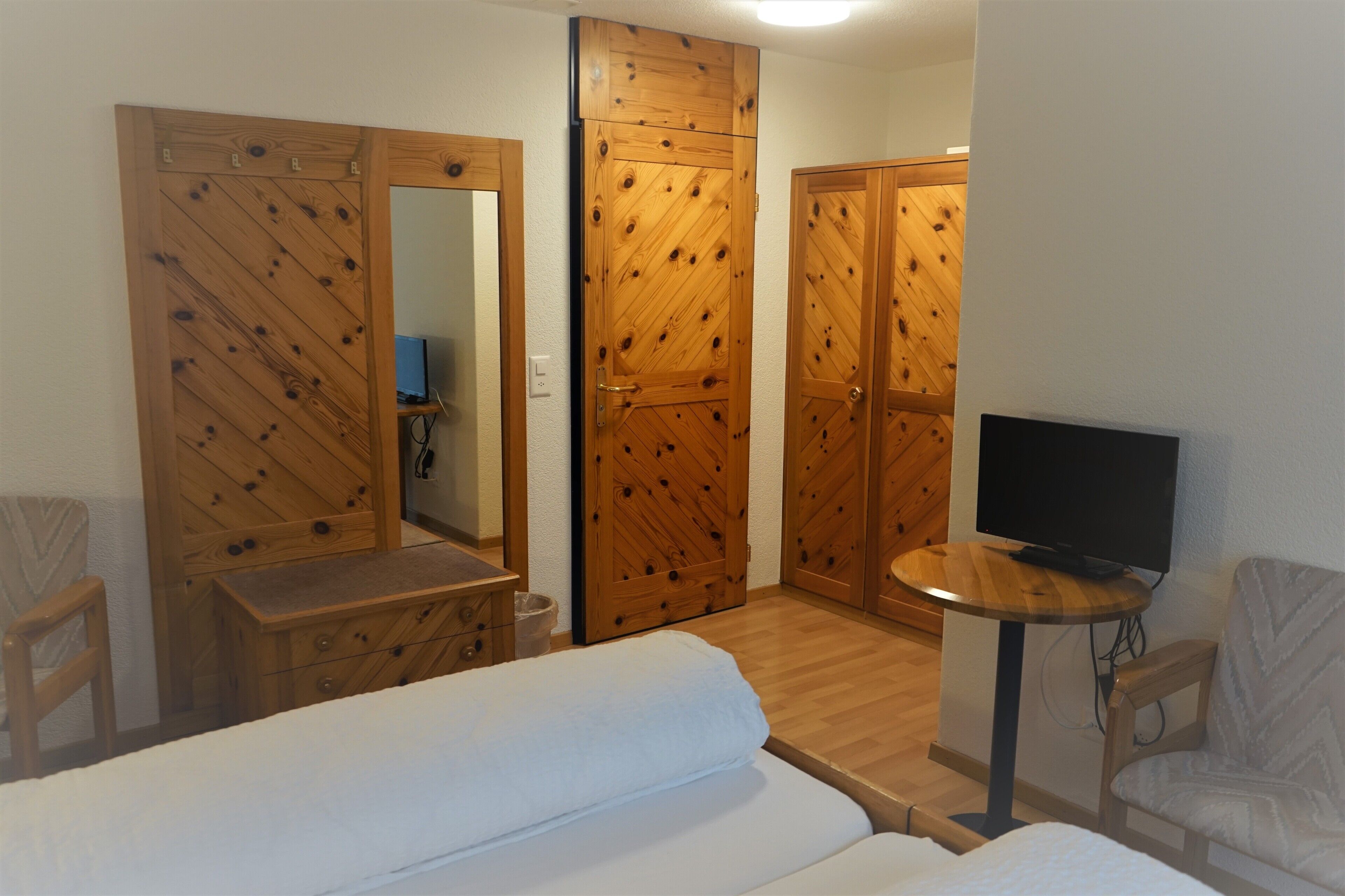 Basic Double or Twin Room | Room amenity