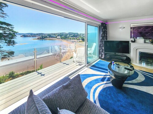 2 bedroom accommodation in Torquay