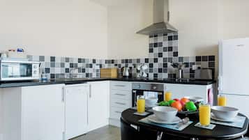 洗碗机、高脚椅