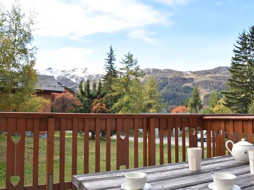 Charmante 4-Zimmer-Wohnung für 6 Personen, nah an Pisten und Annehmlichkeiten, Südterrasse – Méribel
