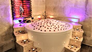 Superior-sviitti | Minibaari, ilmainen Wi-Fi, vuodevaatteet