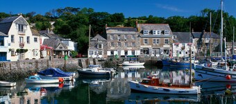 4 bedroom accommodation in Padstow