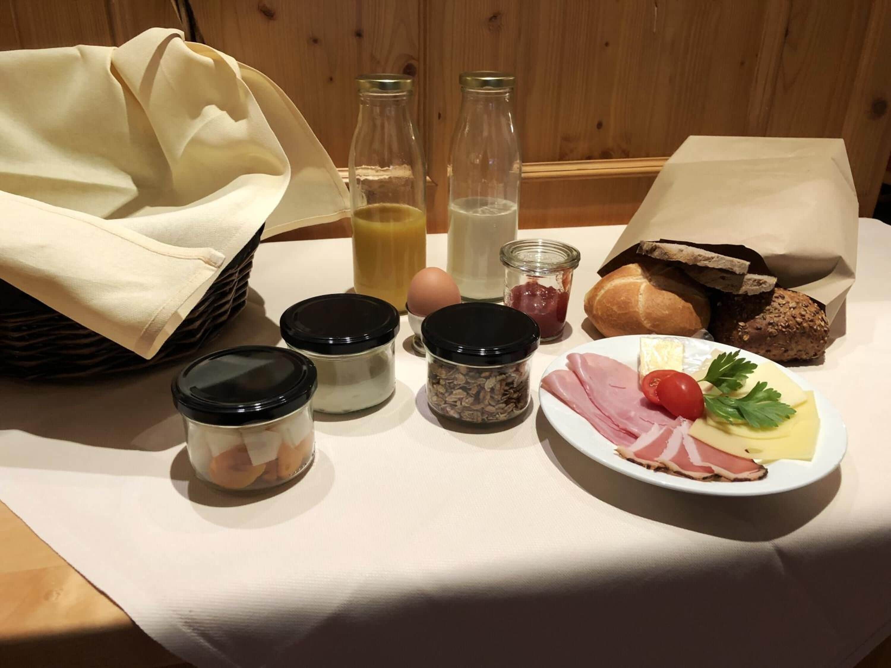 daily local cuisine breakfast (eur 14 per person)