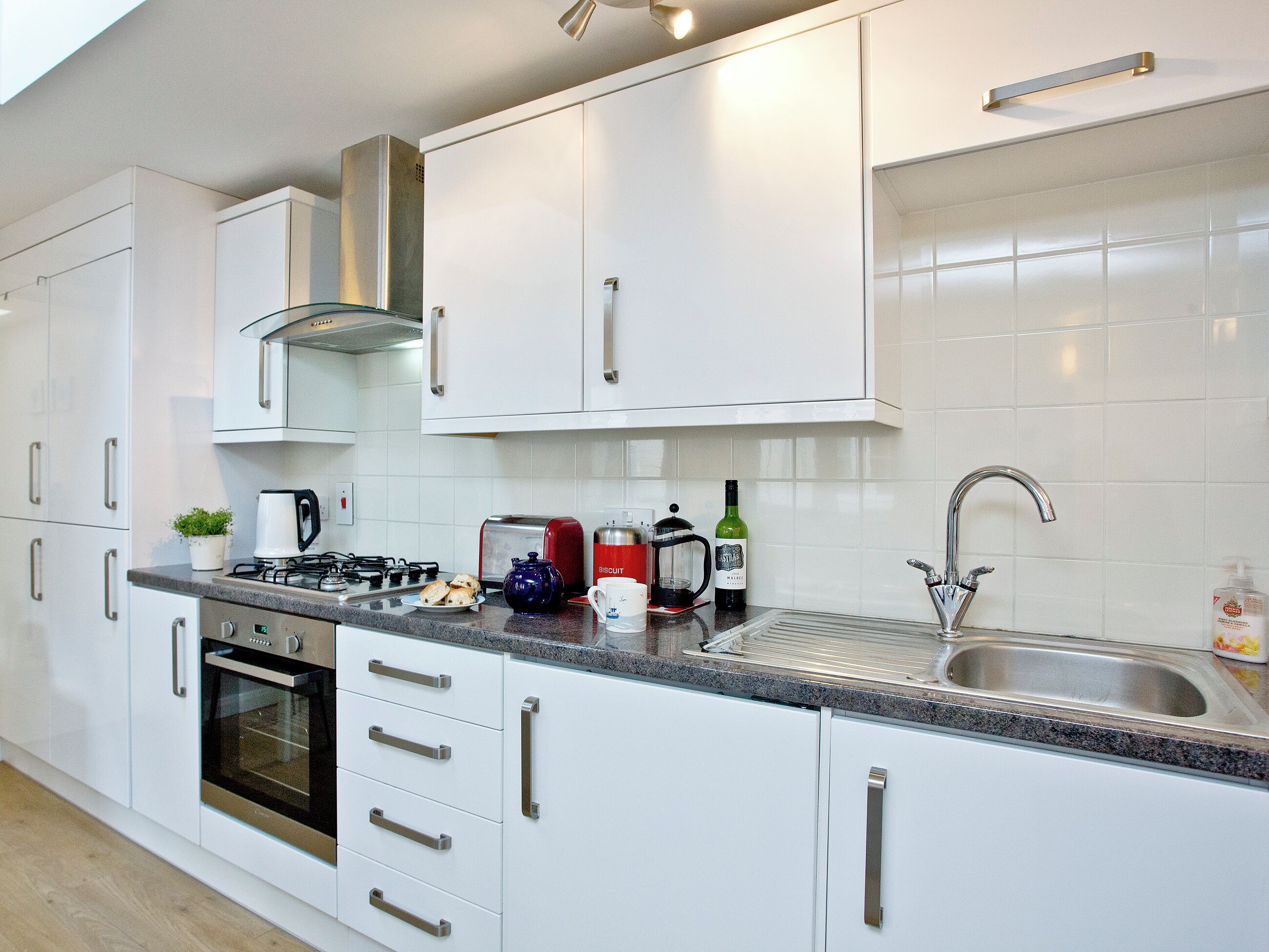 Dishwasher, highchair