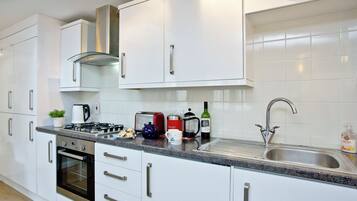 Dishwasher, highchair