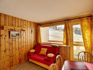 TV - 3-room in Les Menuires, south, ski-in/ski-out, pets, parking (Les Menuires)