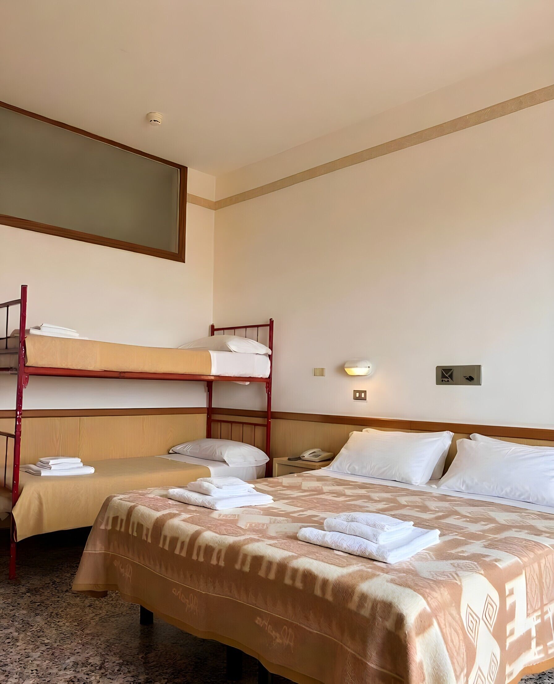 Photo - Hotel Columbia Frontemare