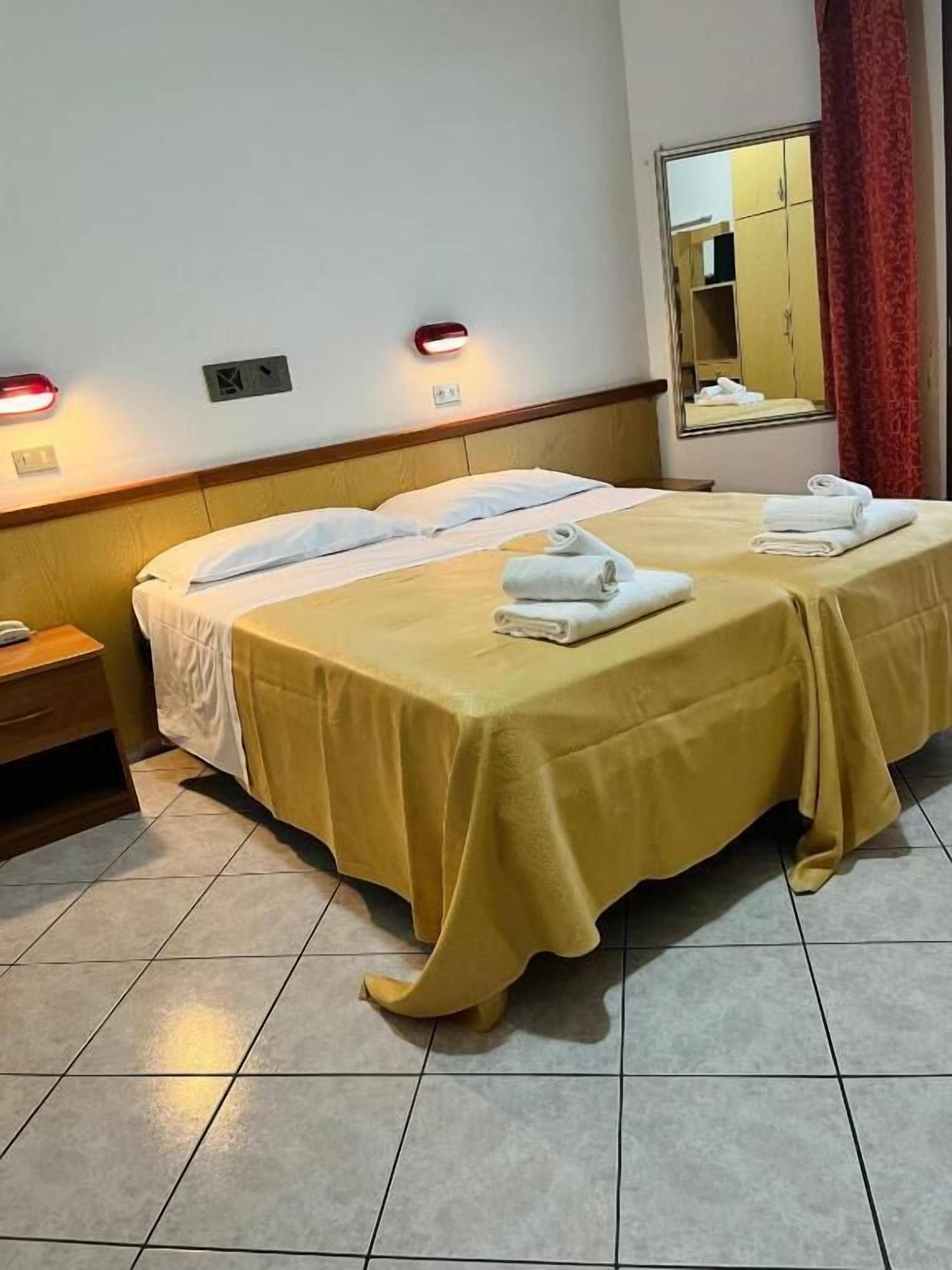 Photo - Hotel Columbia Frontemare