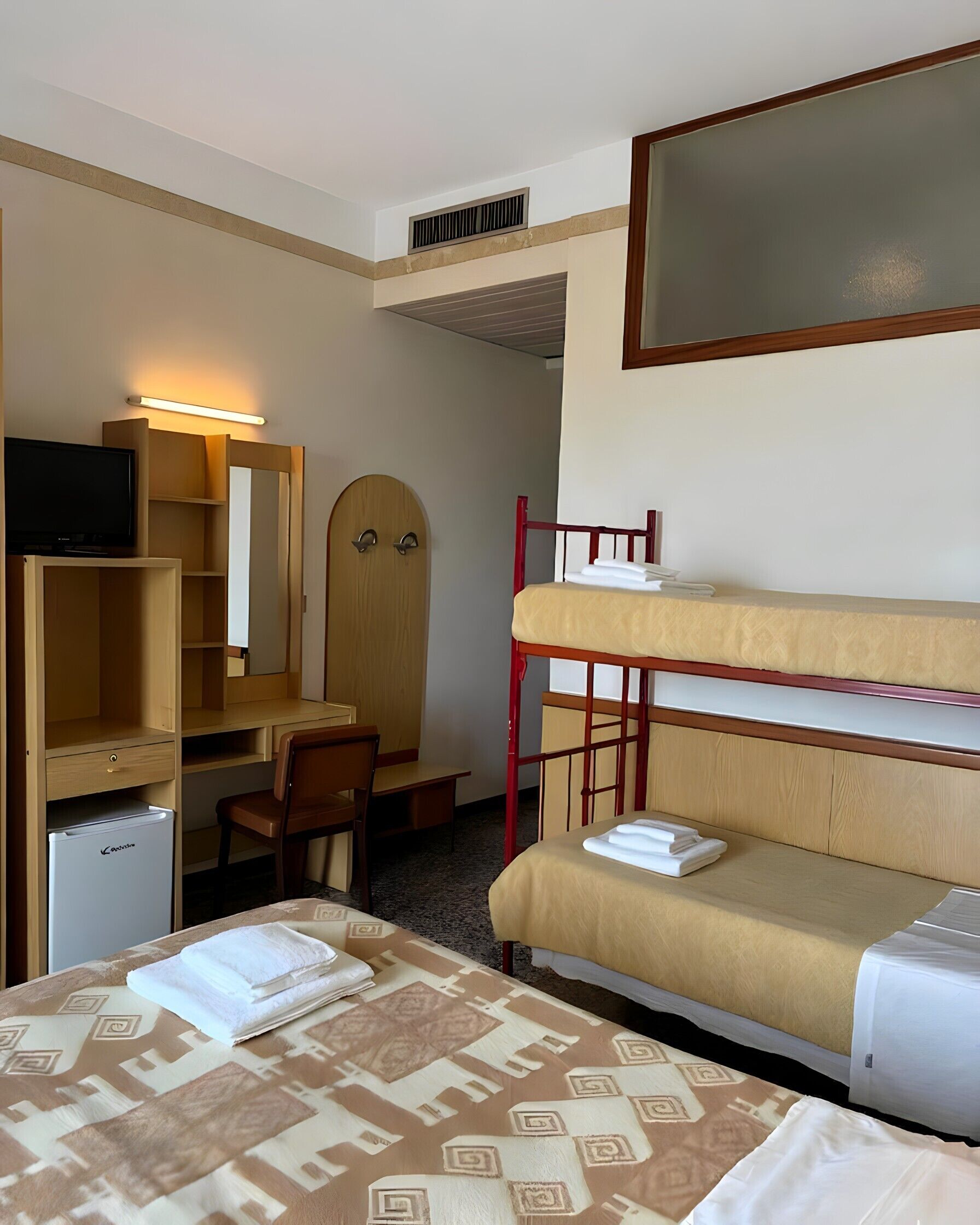 Photo - Hotel Columbia Frontemare