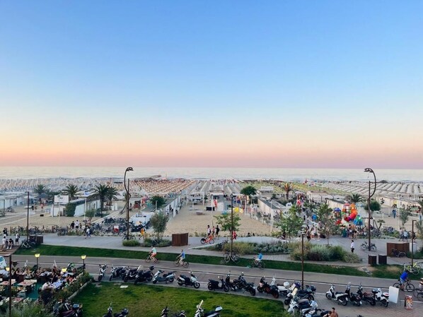 Exterior - Hotel Columbia Frontemare (Rimini)