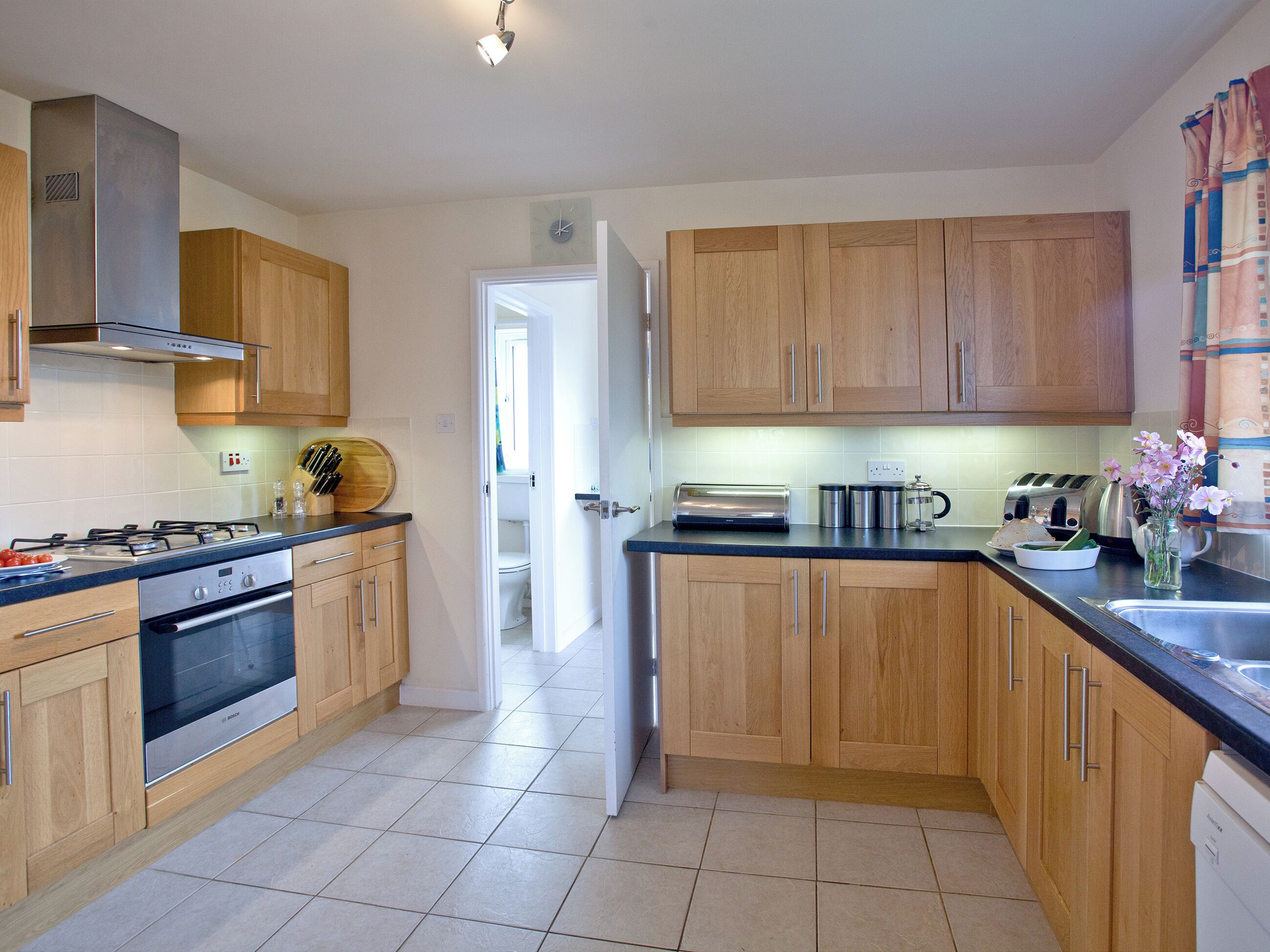 Dishwasher, highchair