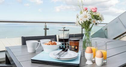 3 Schlafzimmer Unterkunft in Westward Ho!