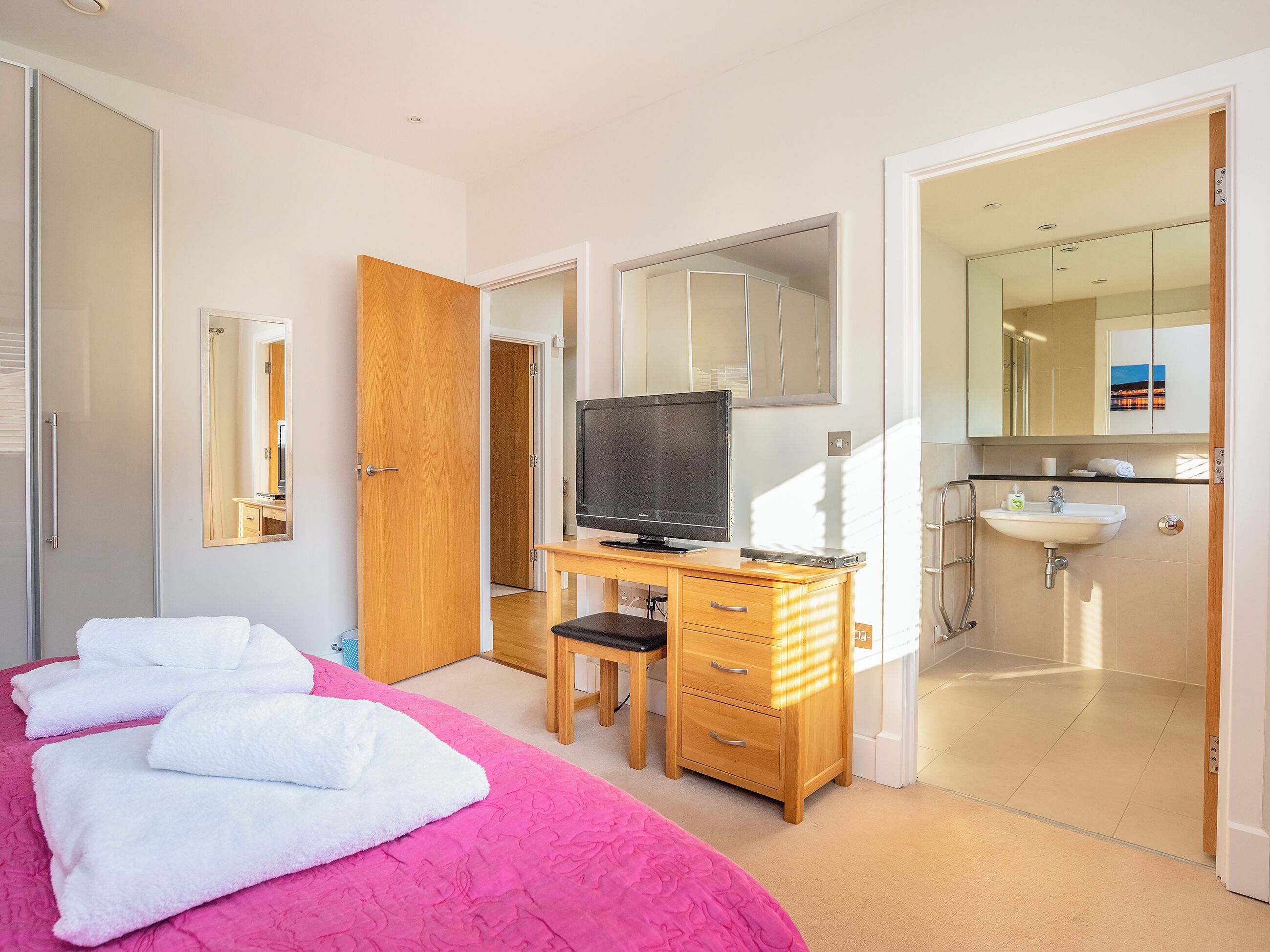 3 bedrooms, free WiFi