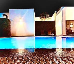 Outdoor pool, a heated pool