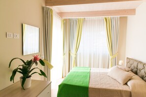 Pemandangan dari bilik