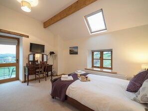 3 bedrooms, free WiFi, bed sheets, wheelchair access - 3 bedroom accommodation in Pwllglas, near Ruthin (Pwllglas, near Ruthin)